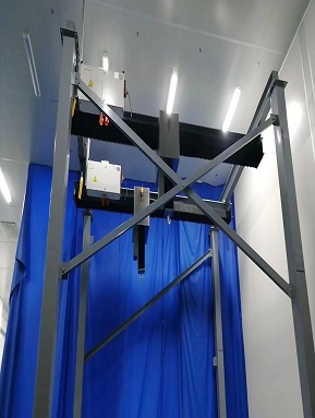 Cleanroom monorail crane